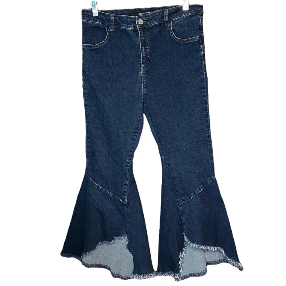 Zara Flare Bell Bottom Fray Hem Women's Jeans Size Large Blue Denim